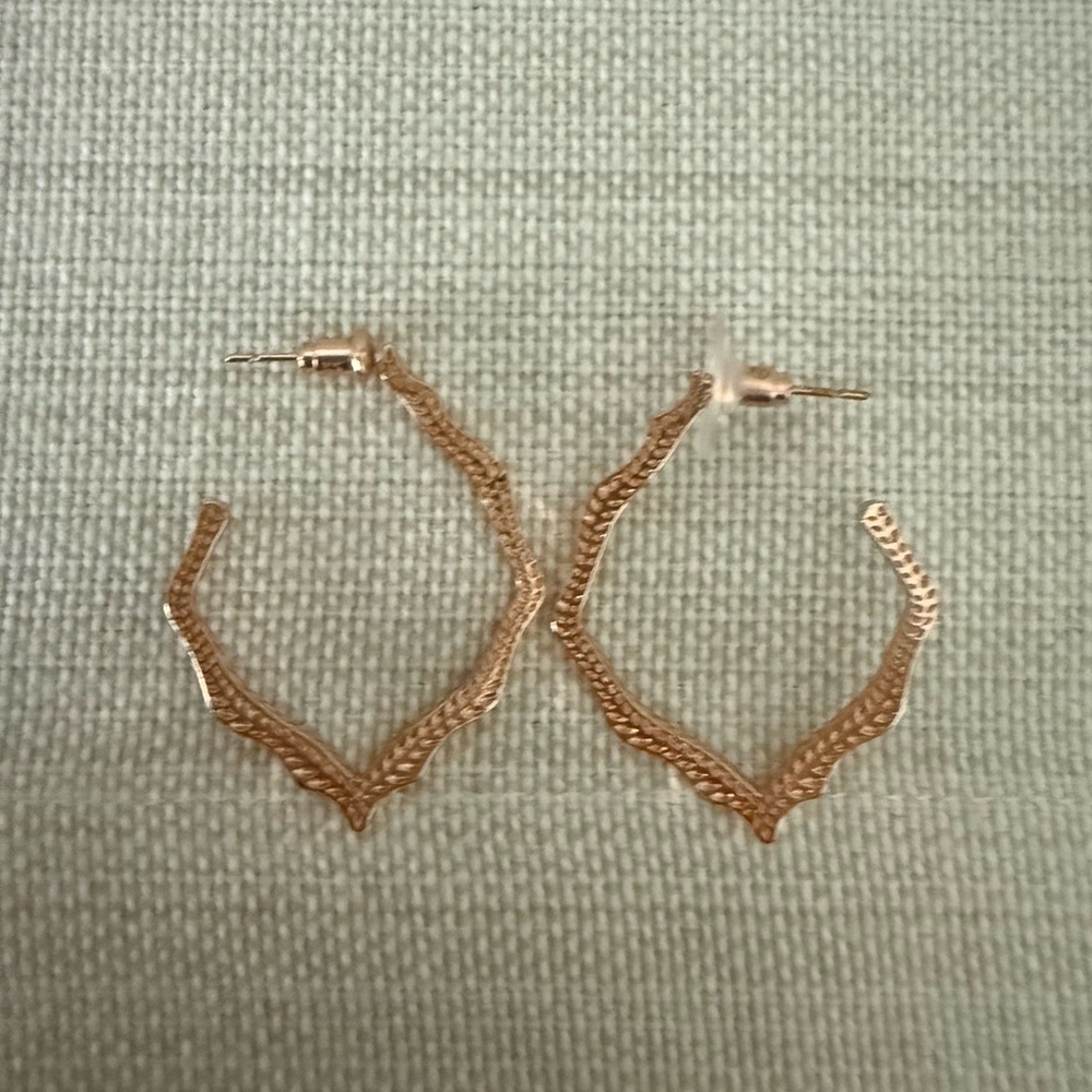 Kendra Scott Rose Gold Geometric Hoop Earrings with Angular Design